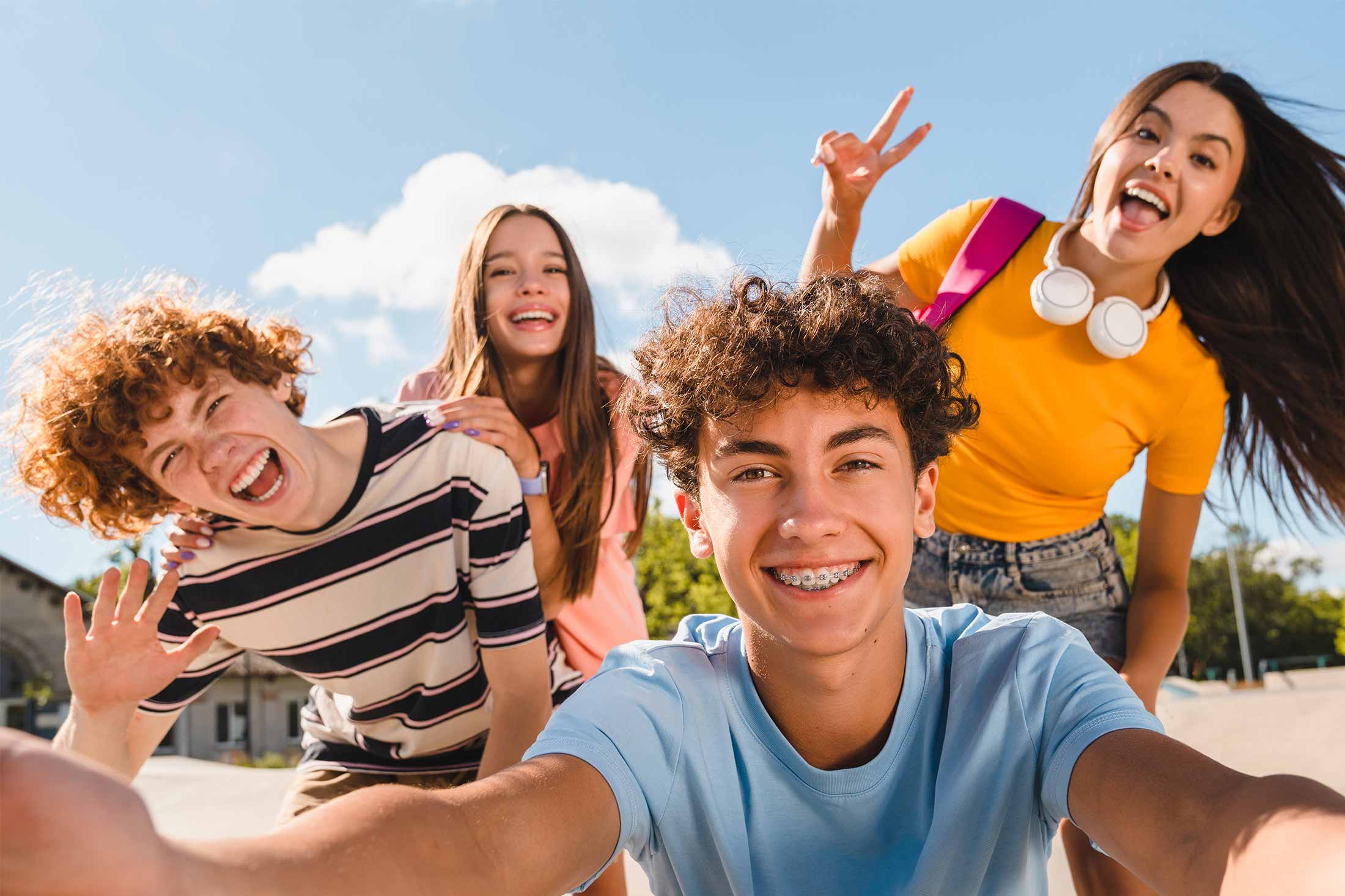 VanWest College English for Youth